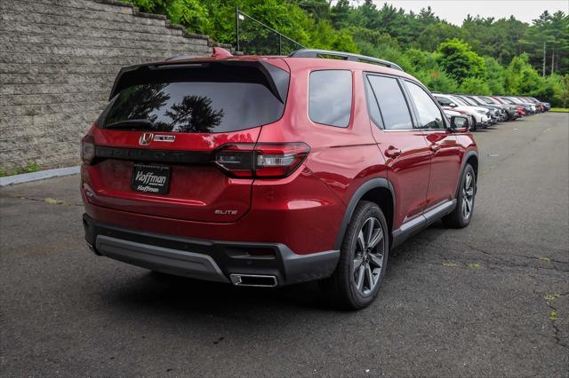 new 2025 Honda Pilot car, priced at $54,215