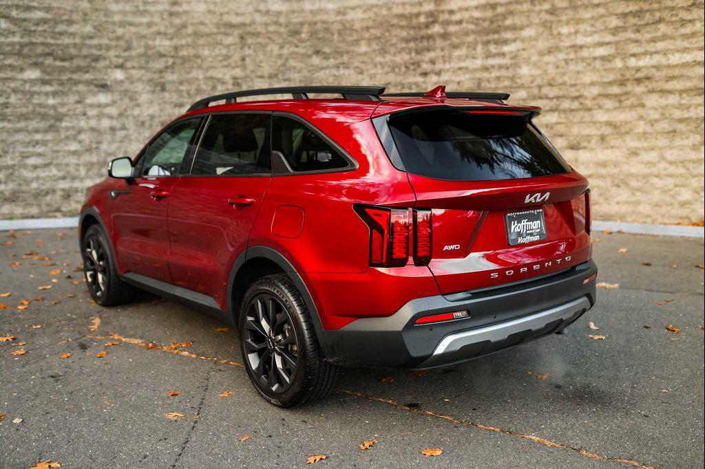 used 2022 Kia Sorento car, priced at $26,250