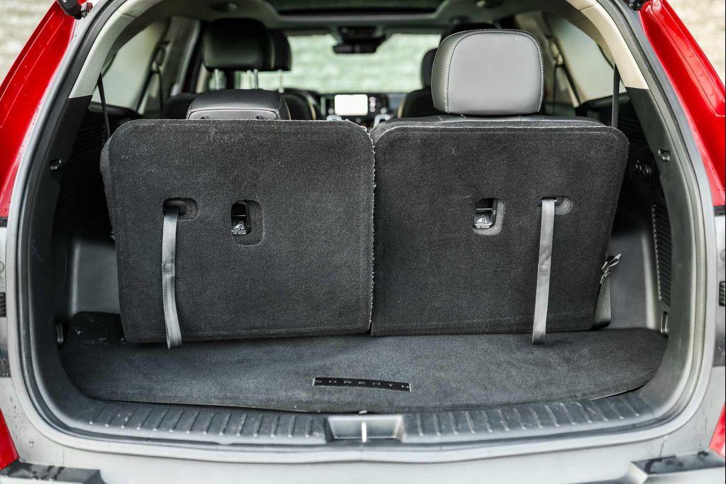 used 2022 Kia Sorento car, priced at $26,250