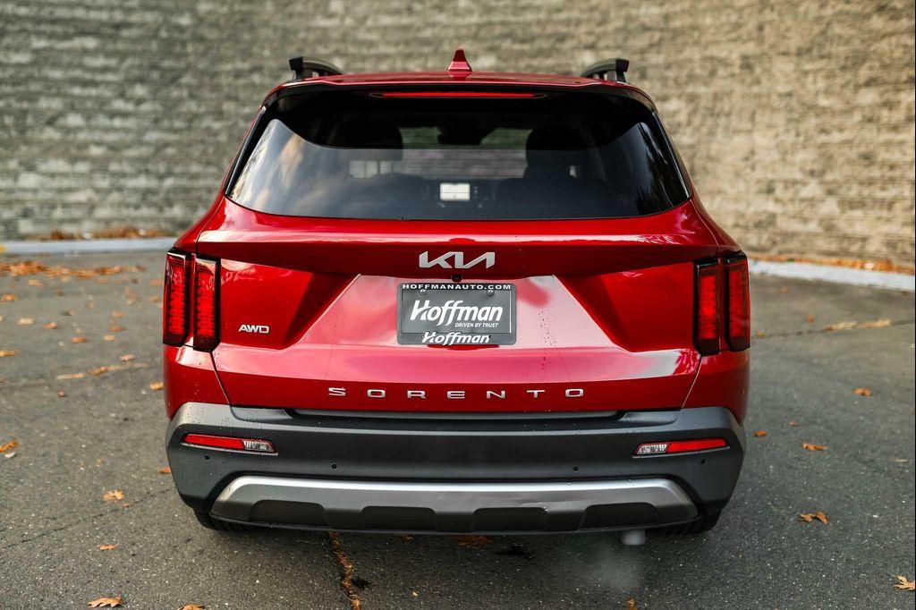 used 2022 Kia Sorento car, priced at $26,250