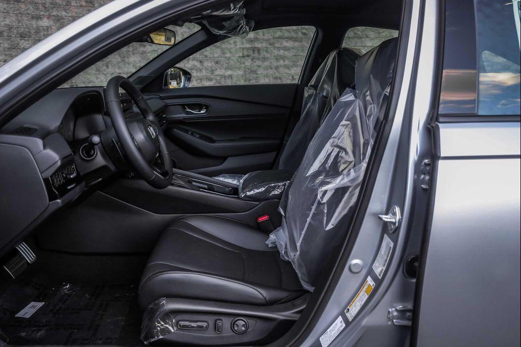 new 2025 Honda Accord Hybrid car, priced at $35,070