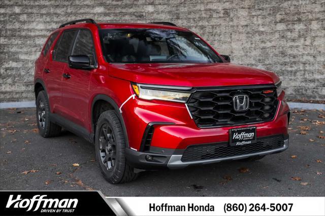 new 2025 Honda Pilot car, priced at $51,250