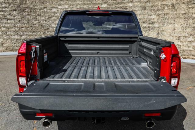 new 2025 Honda Ridgeline car, priced at $40,585