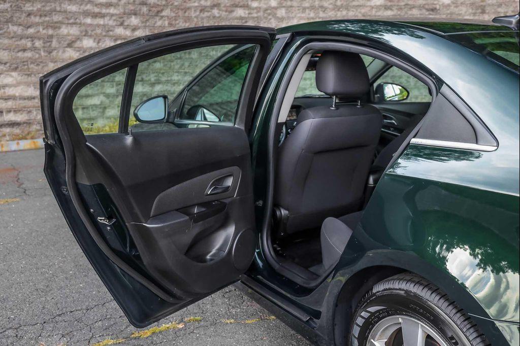 used 2014 Chevrolet Cruze car, priced at $6,900