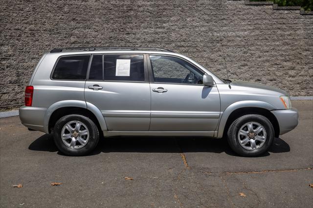 used 2003 Toyota Highlander car, priced at $6,500