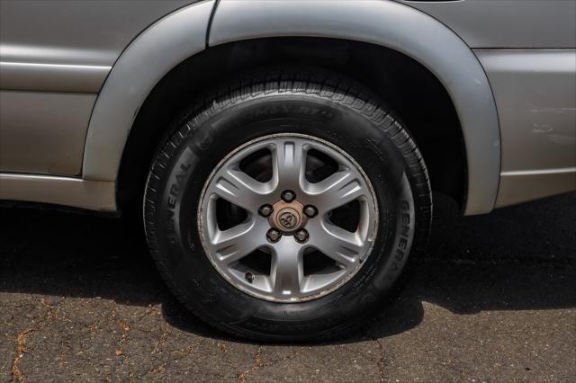 used 2003 Toyota Highlander car, priced at $6,500