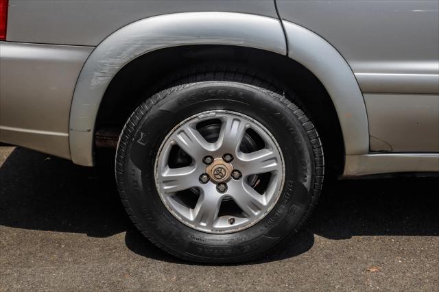 used 2003 Toyota Highlander car, priced at $6,500