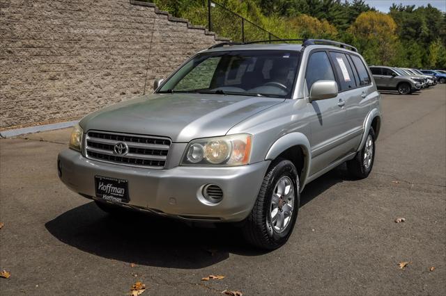 used 2003 Toyota Highlander car, priced at $6,500