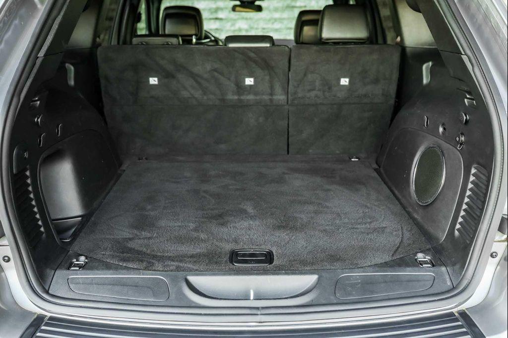 used 2021 Jeep Grand Cherokee car, priced at $25,900