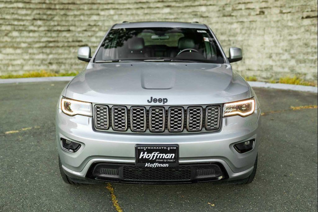 used 2021 Jeep Grand Cherokee car, priced at $25,900