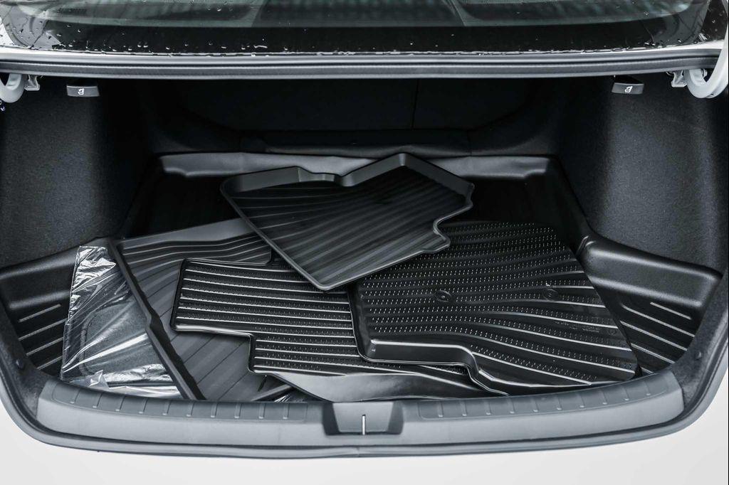 new 2026 Honda Civic Hybrid car, priced at $33,400
