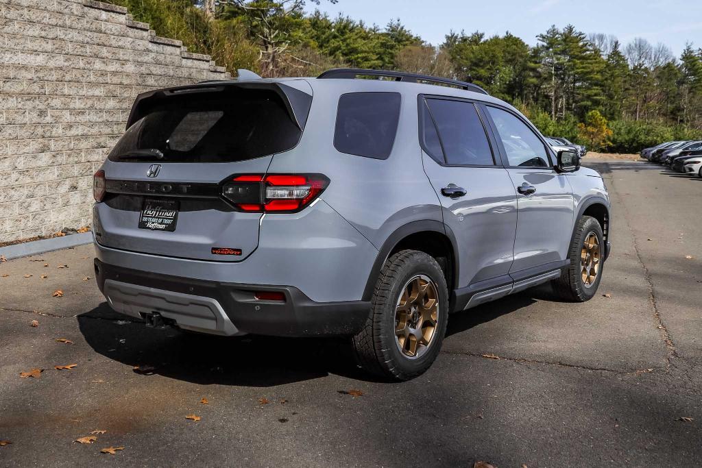 new 2024 Honda Pilot car, priced at $50,150