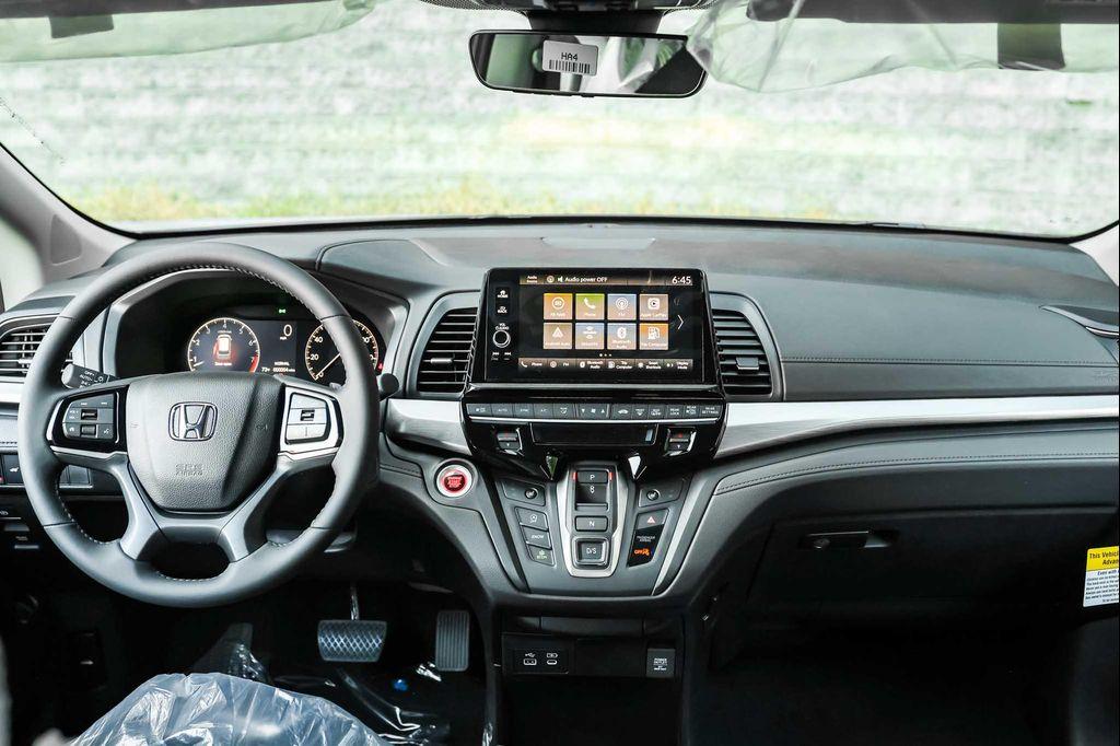 new 2026 Honda Odyssey car, priced at $44,245