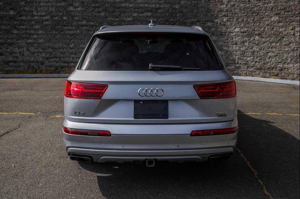 used 2017 Audi Q7 car, priced at $13,000