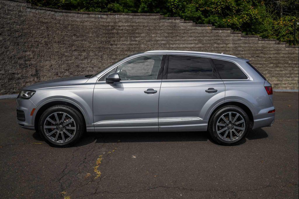 used 2017 Audi Q7 car, priced at $13,000