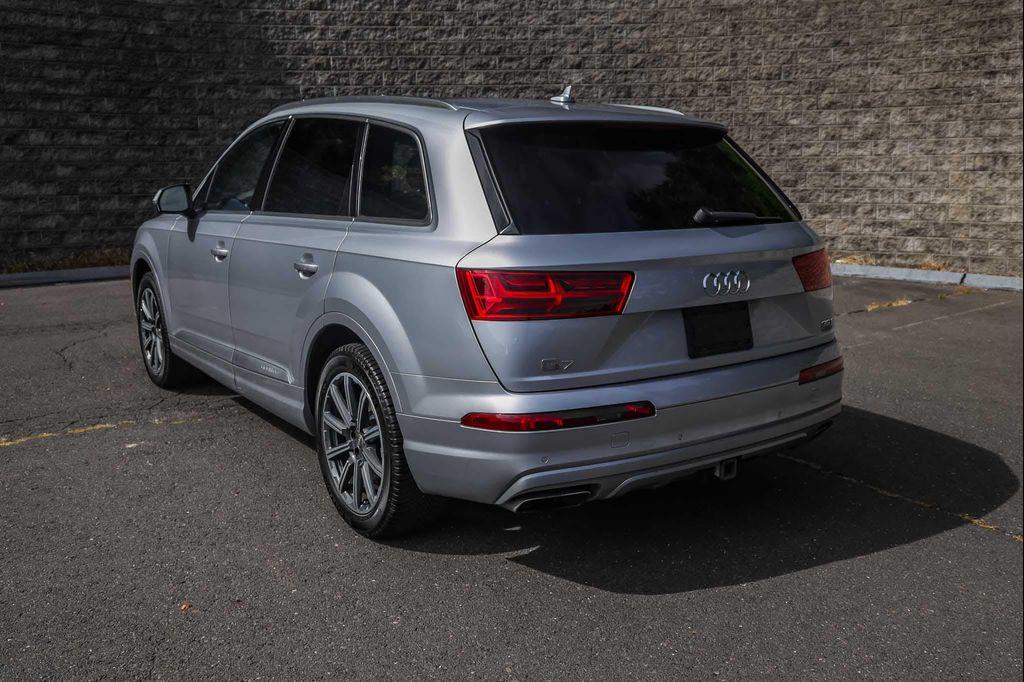 used 2017 Audi Q7 car, priced at $13,000