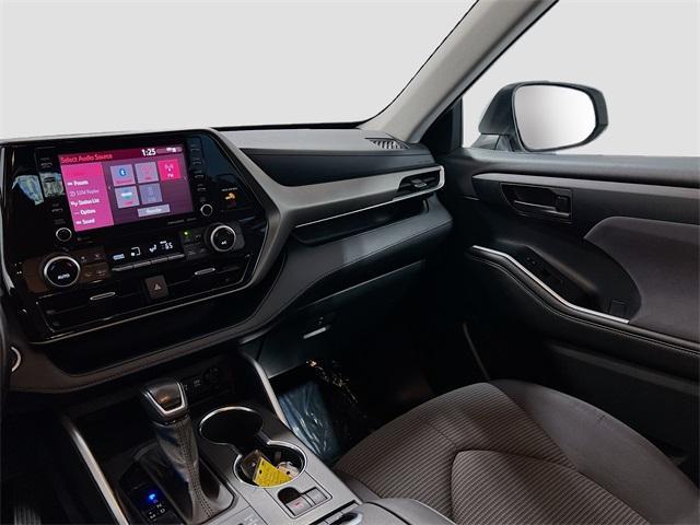 used 2021 Toyota Highlander car, priced at $24,000