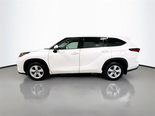used 2021 Toyota Highlander car, priced at $24,000