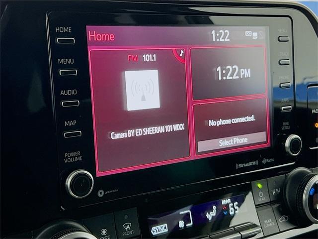 used 2021 Toyota Highlander car, priced at $24,000