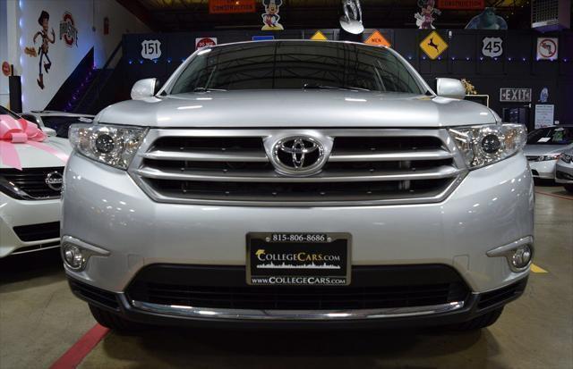 used 2013 Toyota Highlander car, priced at $24,985