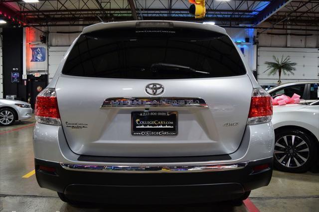 used 2013 Toyota Highlander car, priced at $24,985