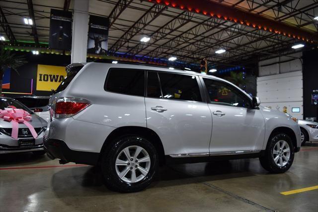 used 2013 Toyota Highlander car, priced at $24,985