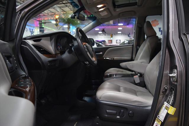 used 2015 Toyota Sienna car, priced at $30,985