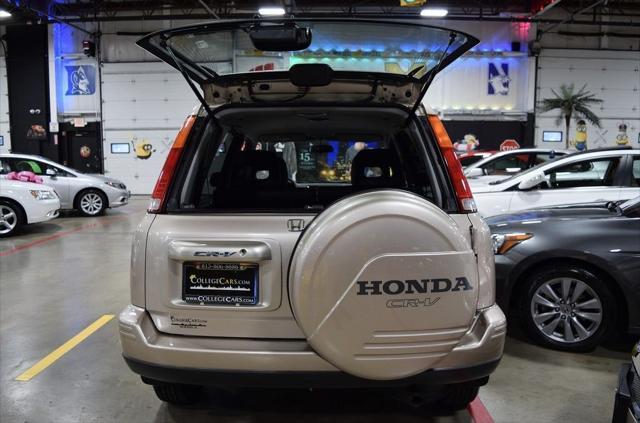 used 2001 Honda CR-V car, priced at $15,985