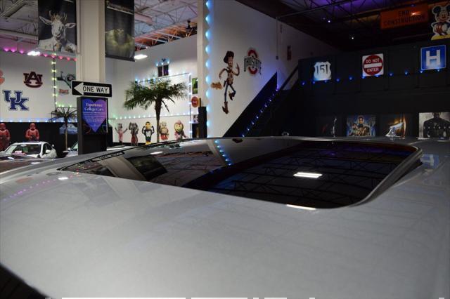 used 2015 Toyota Highlander car, priced at $26,985