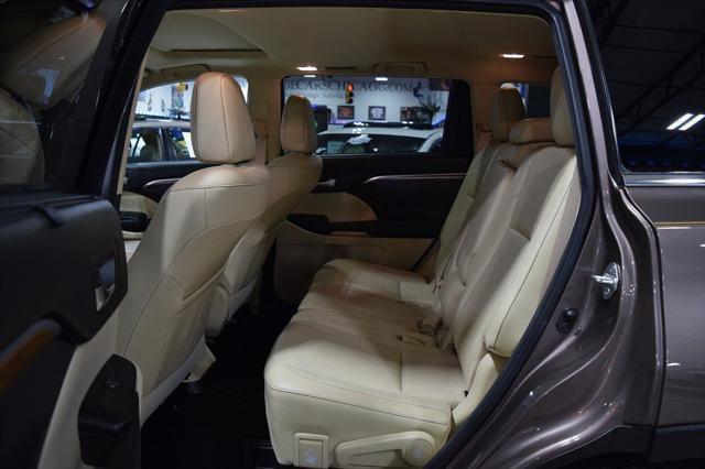 used 2017 Toyota Highlander car, priced at $30,985