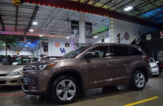 used 2017 Toyota Highlander car, priced at $30,985