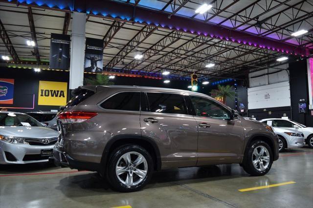 used 2017 Toyota Highlander car, priced at $30,985