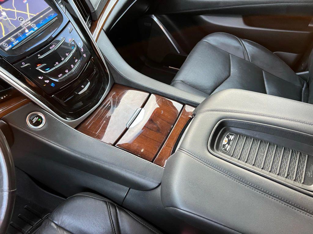 used 2020 Cadillac Escalade ESV car, priced at $28,975