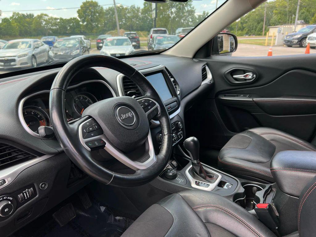 used 2015 Jeep Cherokee car, priced at $10,475