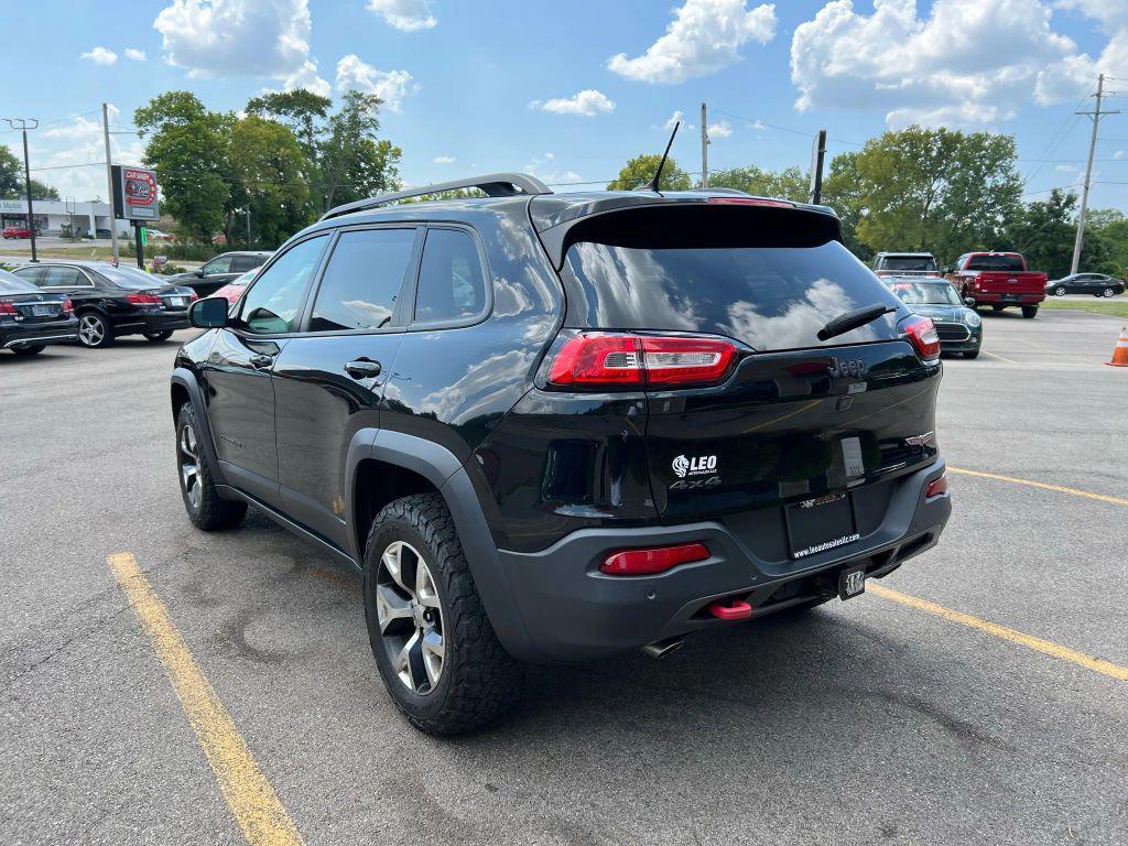 used 2015 Jeep Cherokee car, priced at $10,475