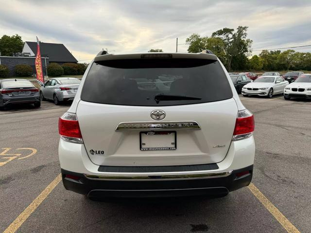 used 2012 Toyota Highlander car, priced at $11,495