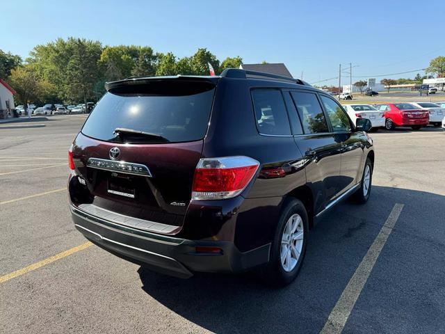 used 2013 Toyota Highlander car, priced at $13,925