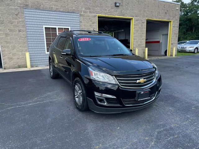 used 2016 Chevrolet Traverse car, priced at $11,495