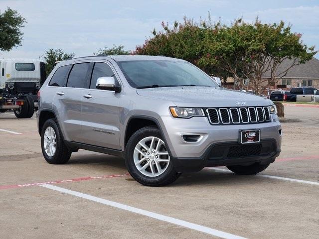 used 2017 Jeep Grand Cherokee car, priced at $14,000