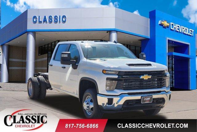 new 2025 Chevrolet Silverado 3500 car, priced at $66,608