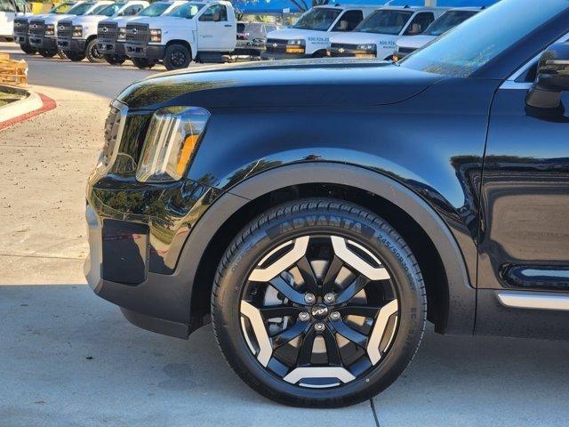 used 2023 Kia Telluride car, priced at $31,917