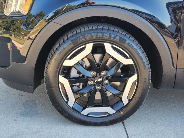 used 2023 Kia Telluride car, priced at $31,917