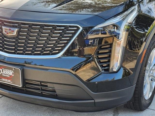 used 2023 Cadillac XT4 car, priced at $28,100