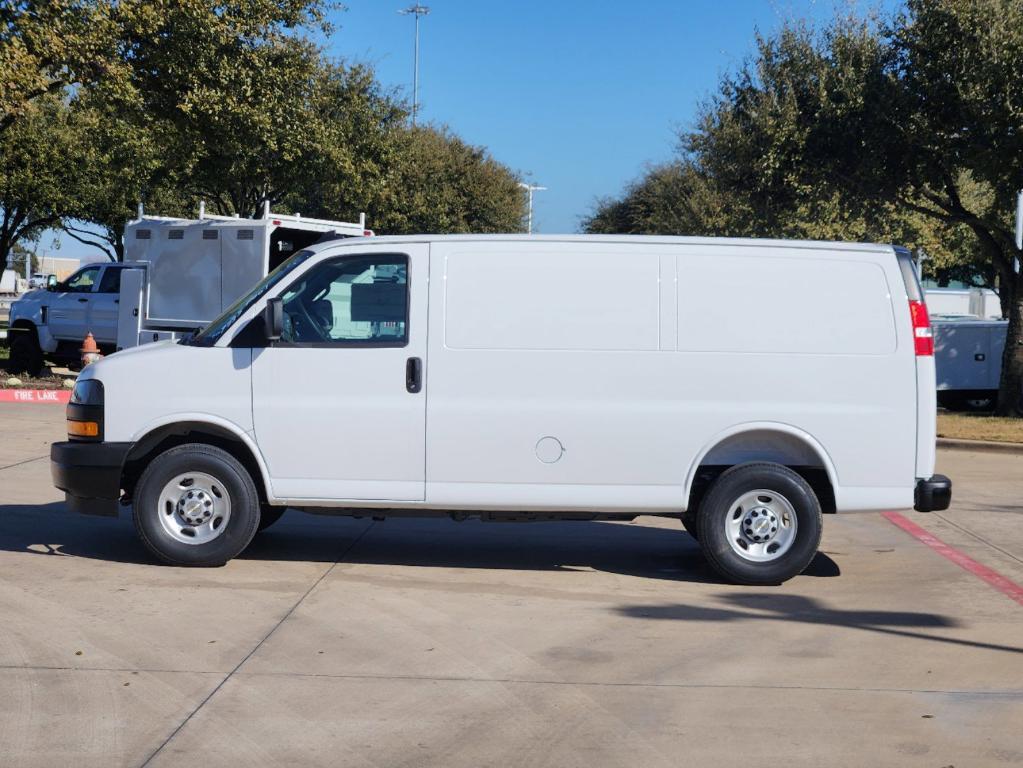 new 2025 Chevrolet Express 2500 car, priced at $47,097