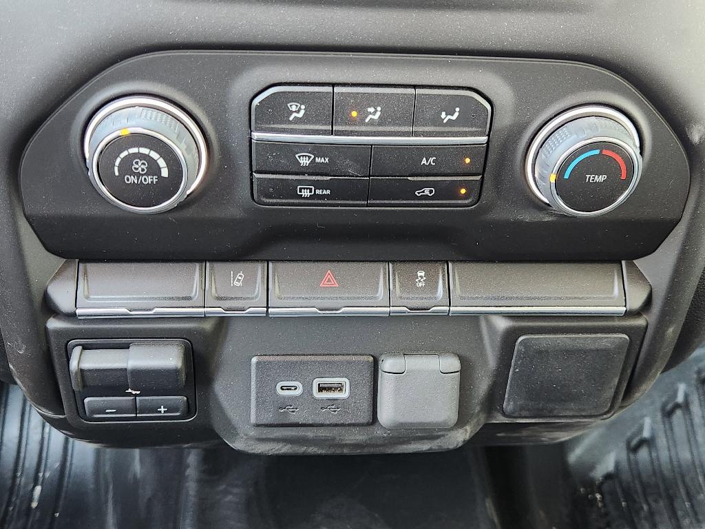 new 2024 Chevrolet Silverado 3500 car, priced at $61,070