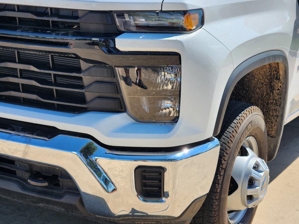new 2024 Chevrolet Silverado 3500 car, priced at $61,070
