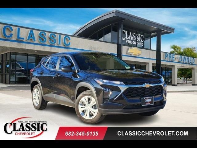 used 2025 Chevrolet Trax car, priced at $22,000