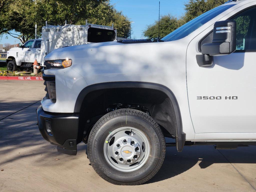new 2025 Chevrolet Silverado 3500 car, priced at $82,067