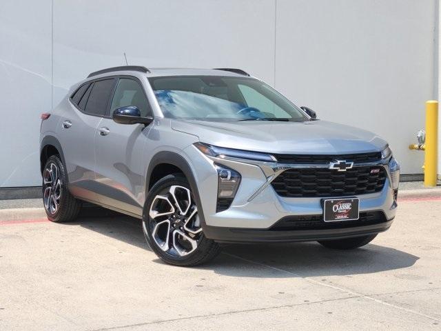 used 2025 Chevrolet Trax car, priced at $24,500