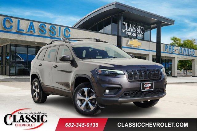 used 2019 Jeep Cherokee car, priced at $17,400